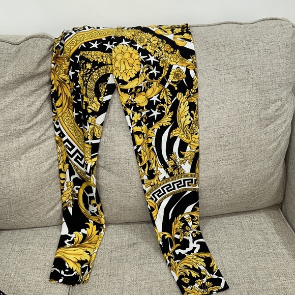 Versace leggin set - Picture 2 of 10